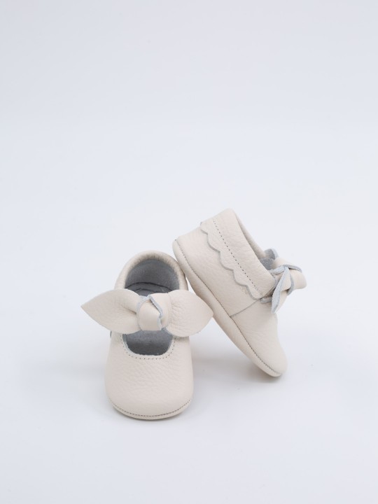 Luz Serisi Beyaz Bebek Makosen Ayakkabı