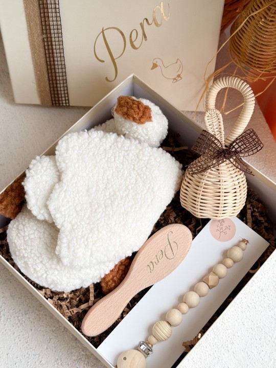 Kaz Uyku Arkadaşı İsimli Bebek Hediye Seti