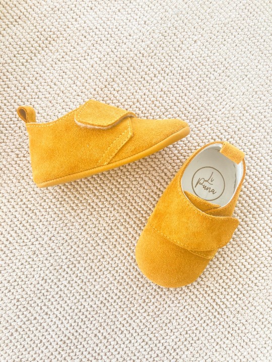 Sarı Süet Cırt Cırtlı Bebek  Ayakkabısı