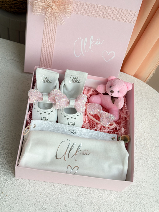 Lila Taşlı Beyaz Shine Zıbınlı Bebek Hediye Seti