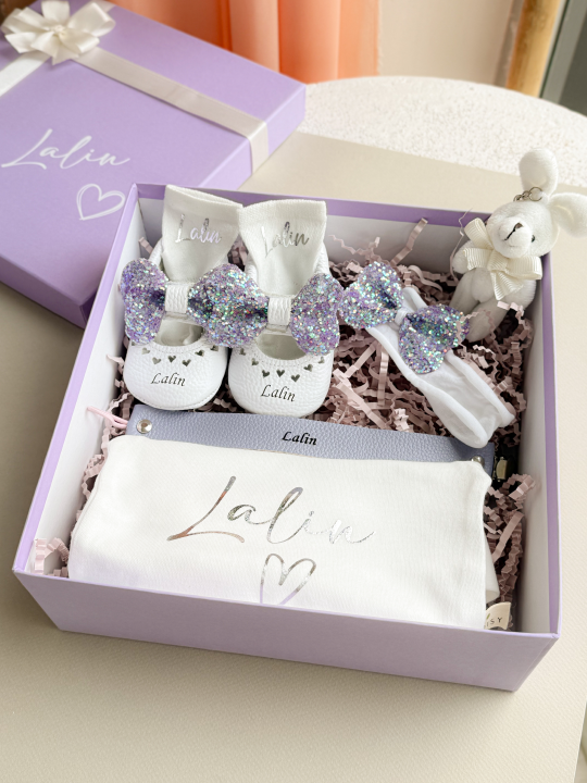 Mor Taşlı Beyaz Shine Zıbınlı Bebek Hediye Seti