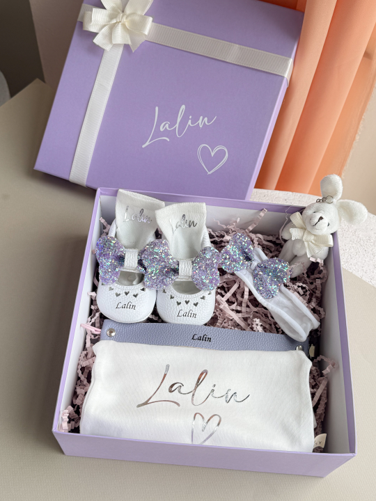 Mor Taşlı Beyaz Shine Zıbınlı Bebek Hediye Seti